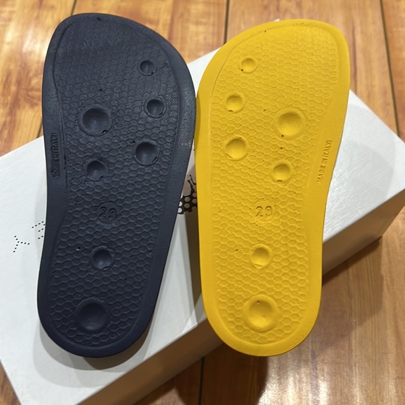 Stella McCartney Toddler Slides - Picture 7 of 9